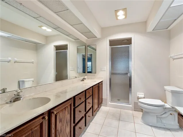 1207  Broadwater  DR, Fort Myers, FL 33919