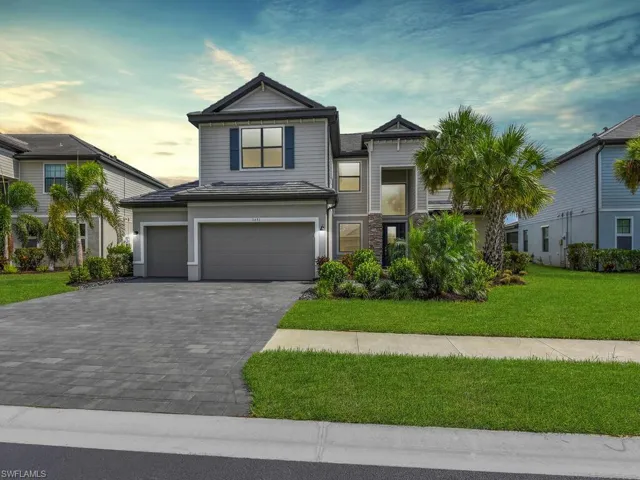 2-Story Pool Home