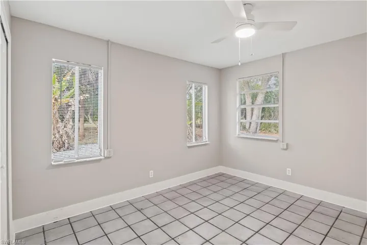 Well-sized bedroom ready to suit your needs.