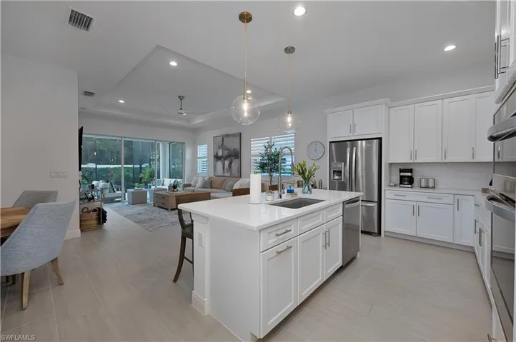 9083 Saint Lucia Dr, Naples, Florida 34114