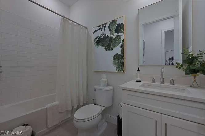 9083 Saint Lucia Dr, Naples, Florida 34114