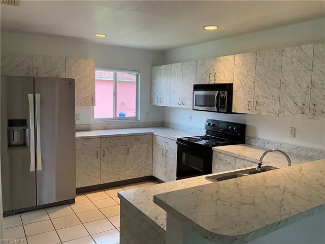 715 Fargo Dr, Fort Myers Fl 33913
