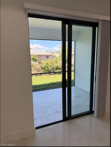 Entryway with baseboards