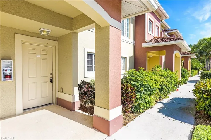 9420 Ivy Brook Run 304, Fort Myers, Florida 33913