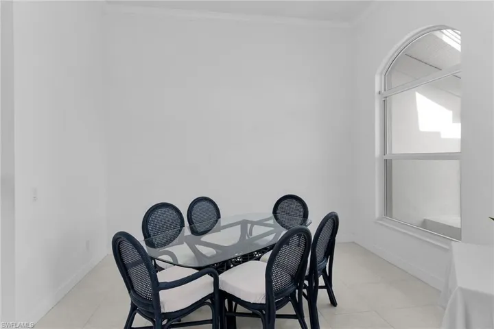 405 Driftwood Ct, Marco Island, Florida 34145
