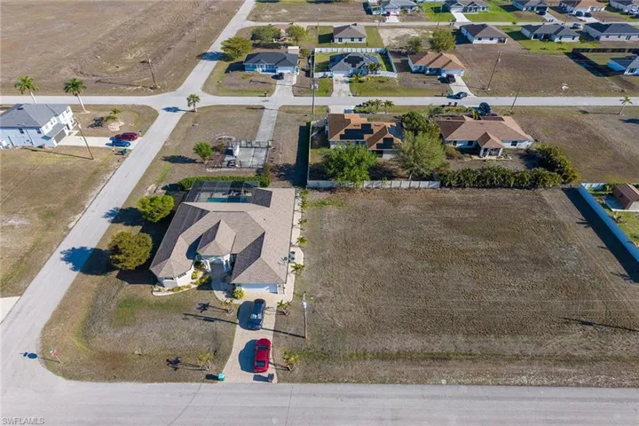 1115 20th Ter, Cape Coral, Florida 33993