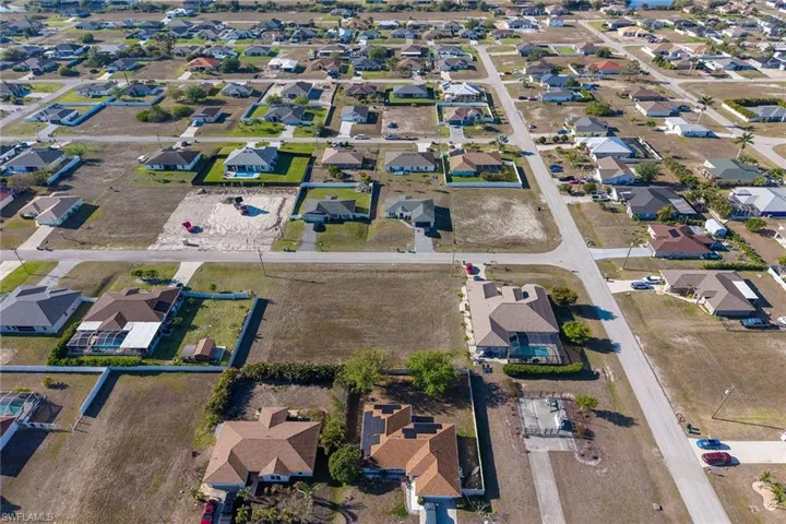 1115 20th Ter, Cape Coral, Florida 33993