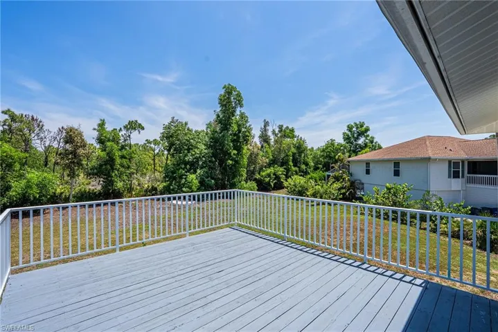 Open Balcony/Deck