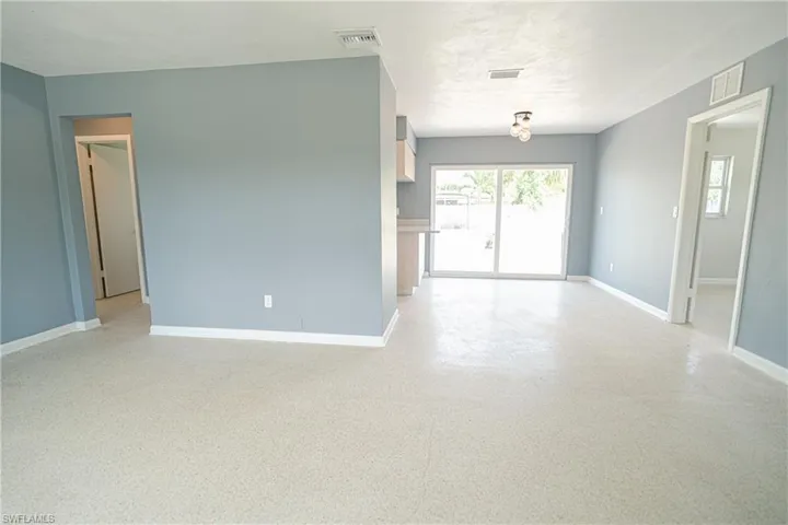 4331  23rd SW AVE, Naples, FL 34116