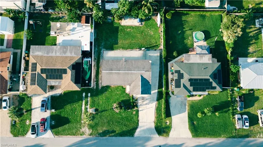 4331  23rd SW AVE, Naples, FL 34116