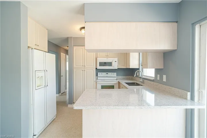 4331  23rd SW AVE, Naples, FL 34116