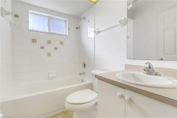 3620 SW 1st AVE, CAPE CORAL FL 33914