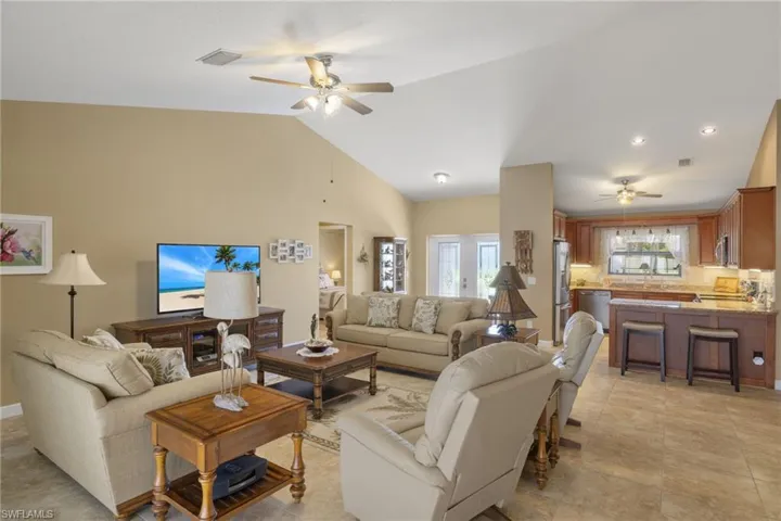 2710 SW 22nd AVE, CAPE CORAL FL 33914