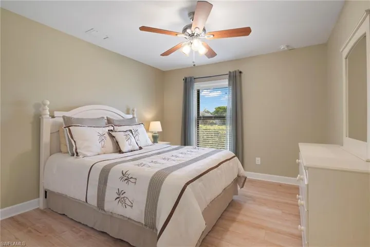 2710 SW 22nd AVE, CAPE CORAL FL 33914