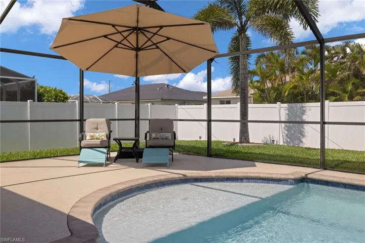 2710 SW 22nd AVE, CAPE CORAL FL 33914