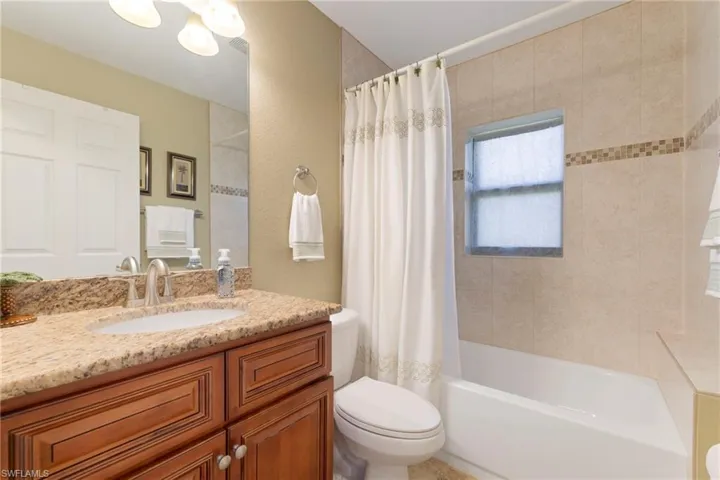 2710 SW 22nd AVE, CAPE CORAL FL 33914