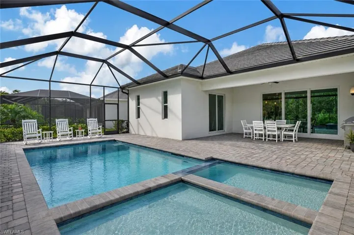14257 Blue Bay Cir, Fort Myers, Florida 33913