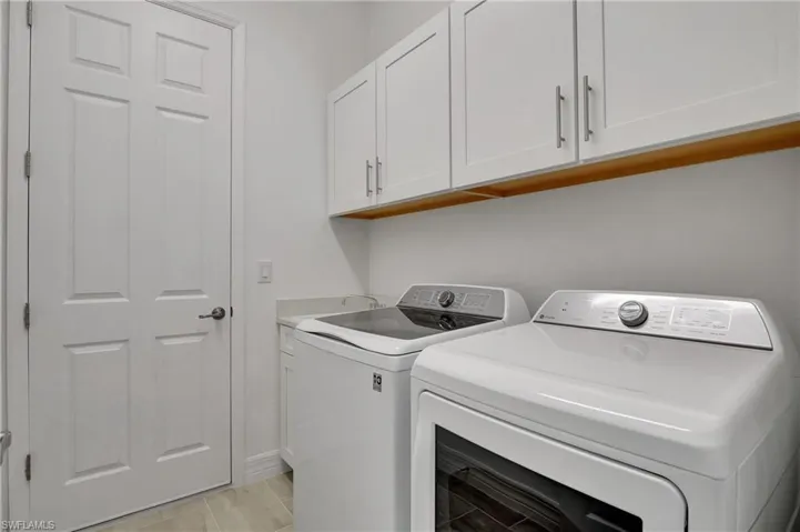 14257 Blue Bay Cir, Fort Myers, Florida 33913