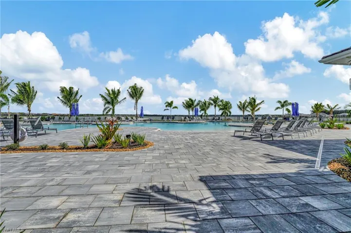 14257 Blue Bay Cir, Fort Myers, Florida 33913