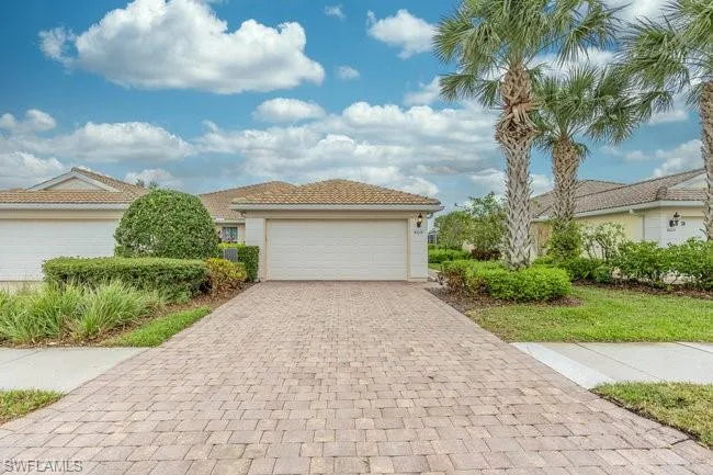 8619 Genova Ct, Naples Fl 34114