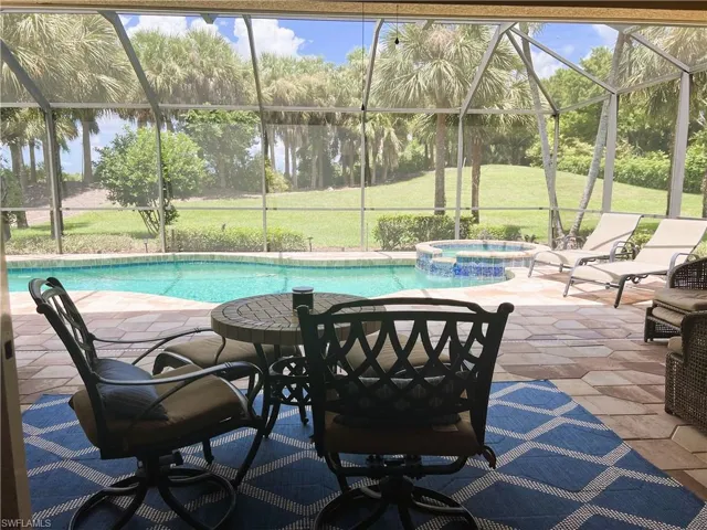 Lanai area