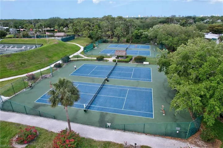 4850  Europa  DR, Naples, FL 34105