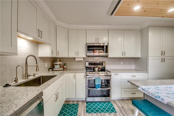 1708 Park Meadows DR # 2, FORT MYERS FL 33907