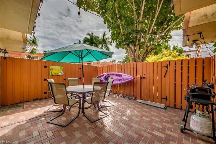 1708 Park Meadows DR # 2, FORT MYERS FL 33907