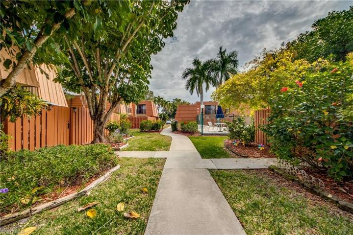 1708 Park Meadows DR # 2, FORT MYERS FL 33907