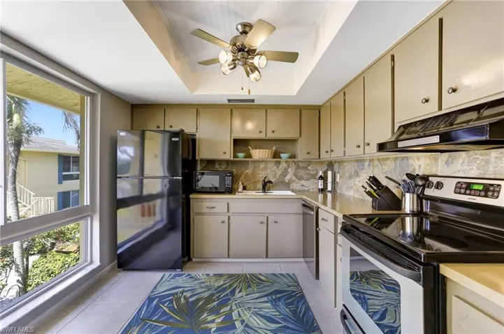 355-Palm-Dr-732-Naples-FL