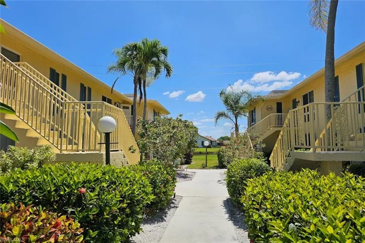 355-Palm-Dr-Naples-FL
