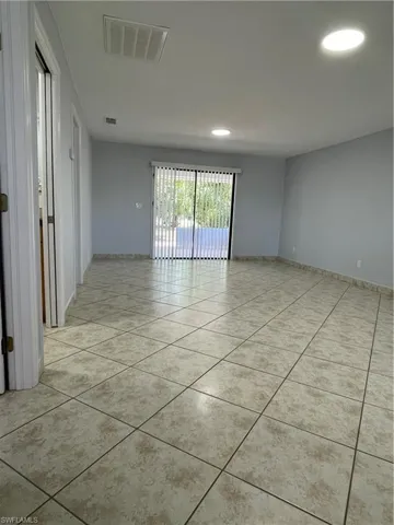 4132 Sw 7th Pl, Cape Coral, Florida 33914