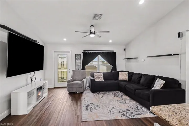630 Royce Rd, Labelle, Florida 33935