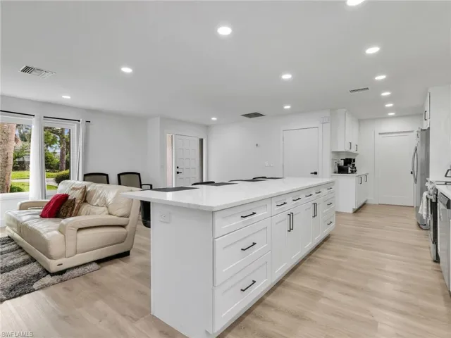 2333 Westwood Rd, North Fort Myers, Florida 33917