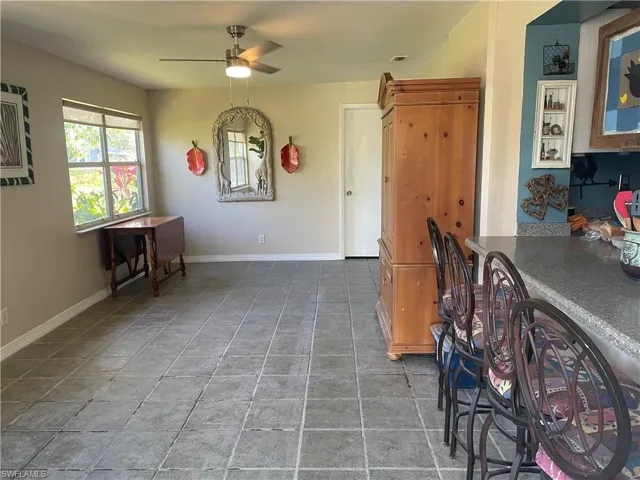Bonus room with door to fourth bedroom.