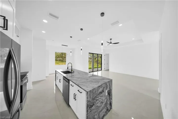 808 Willard Ave, Lehigh Acres, Florida 33972