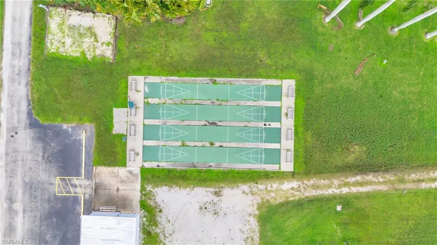 144  Raintree  LN, Fort Myers, FL 33908