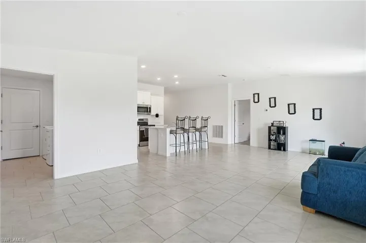 3403 34th St Sw, Lehigh Acres, Florida 33976