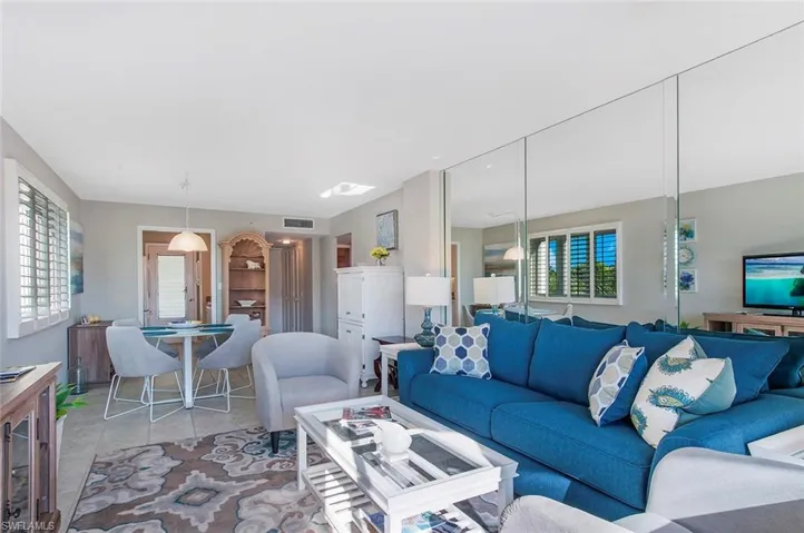 1300 Gulf Shore Blvd N 406, Naples, Florida 34102