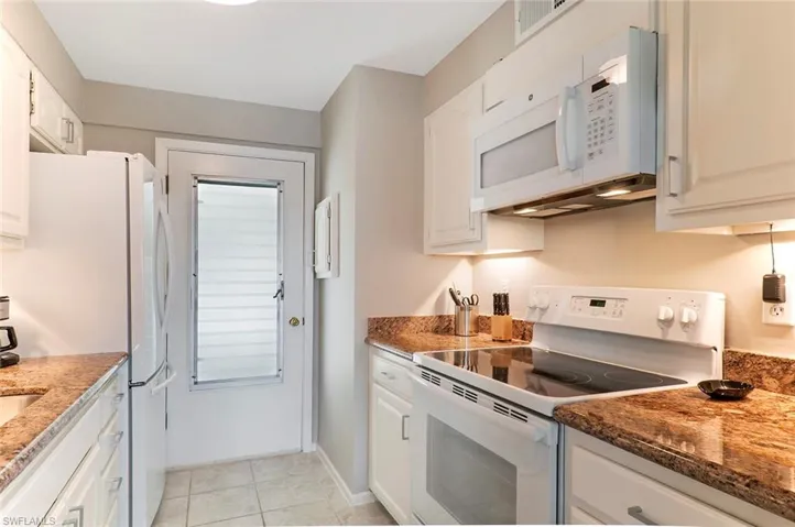 1300 Gulf Shore Blvd N 406, Naples, Florida 34102
