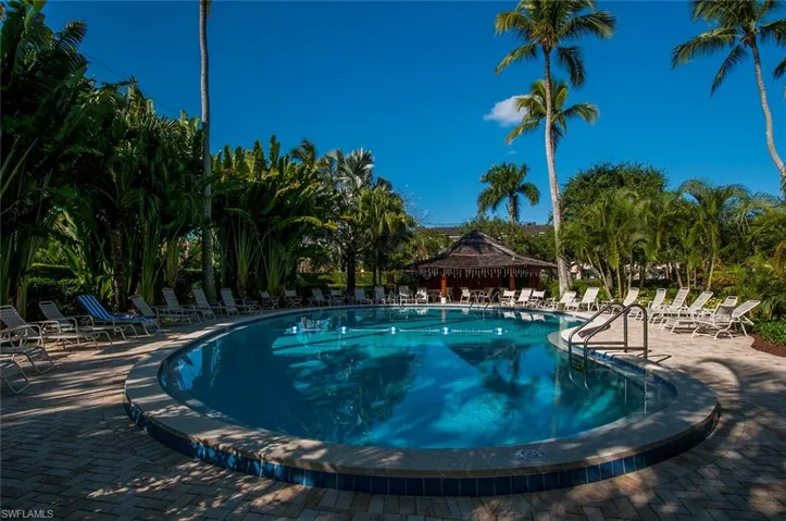 1300 Gulf Shore Blvd N 406, Naples, Florida 34102