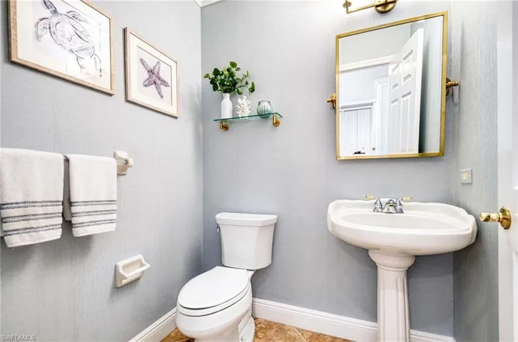 2917  Lone Pine  LN, Naples, FL 34119