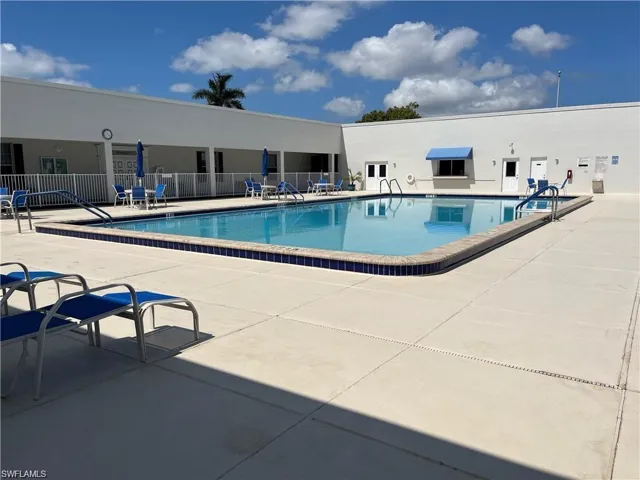 1254 Hazeltine Dr, Fort Myers, Florida 33919