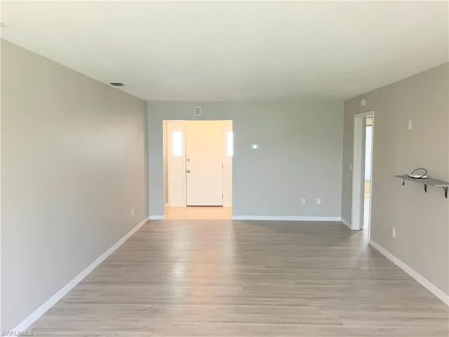 1254 Hazeltine Dr, Fort Myers, Florida 33919