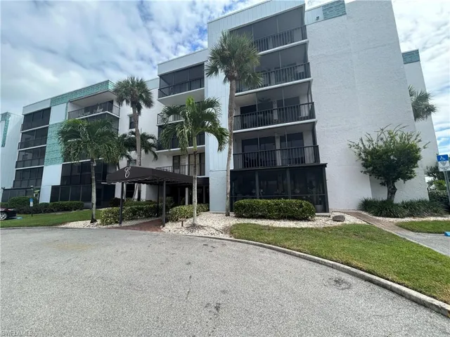 3490 N Key  DR, North Fort Myers, FL 33903