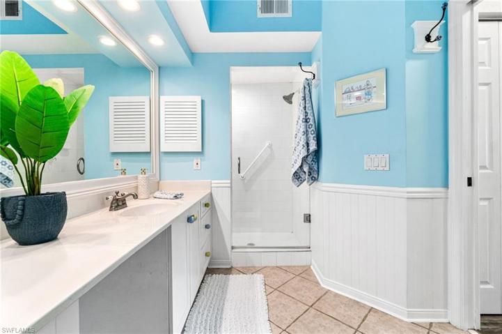 6923 Satinleaf RD N # 104, NAPLES FL 34109