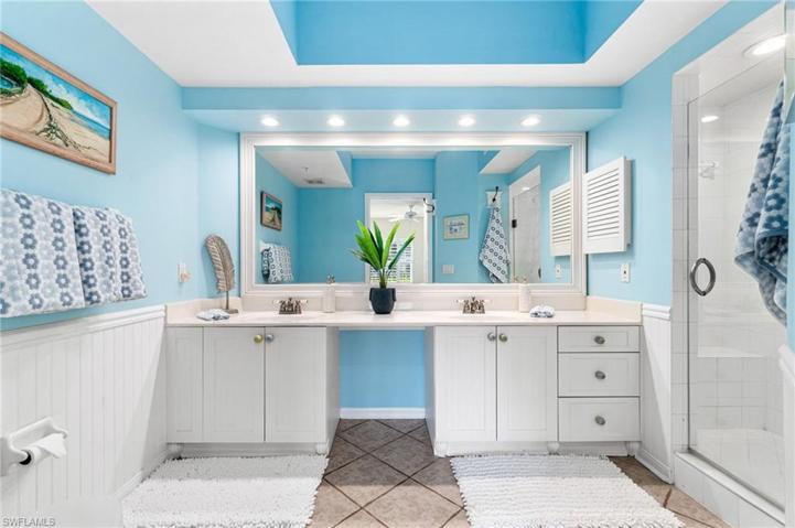 6923 Satinleaf RD N # 104, NAPLES FL 34109