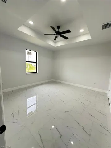 2528 NE 5th  PL, Cape Coral, FL 33909
