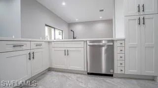 1057  Redbank  AVE, Lehigh Acres, FL 33974