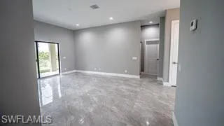 1057  Redbank  AVE, Lehigh Acres, FL 33974